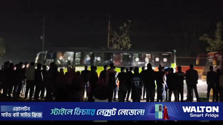 ভালুকায় বাস উল্টে নিহত ২, আহত ১০