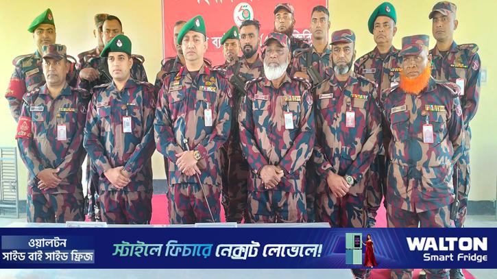 শিবগঞ্জ সীমান্তে আগ্নেয়াস্ত্র উদ্ধার