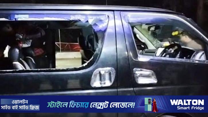 ডিবির গাড়ি ভাঙচুর করে আসামি ছিনতাইয়ের চেষ্টা, গ্রেপ্তার ৪
