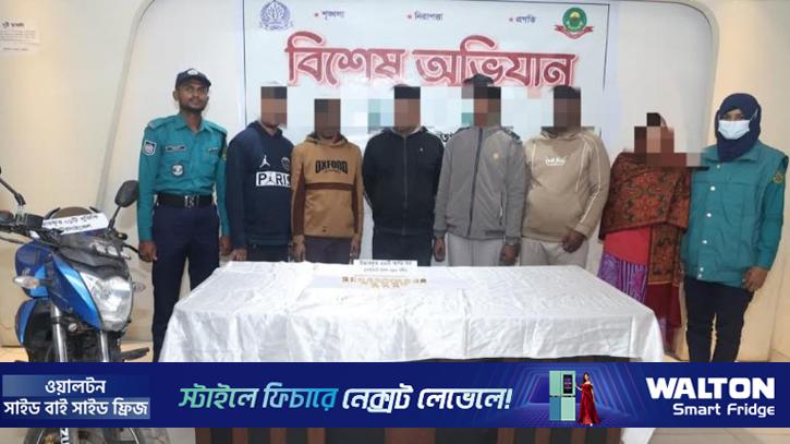 চট্টগ্রামে ২৯০ ভরি স্বর্ণ উদ্ধার, গ্রেপ্তার ৬