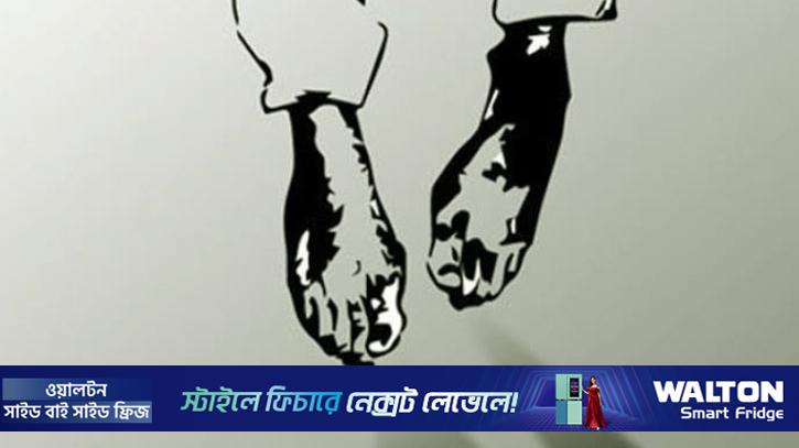 ‘ফোন কেড়ে’ নেওয়ার পর কিশোরীর ঝুলন্ত লাশ উদ্ধার