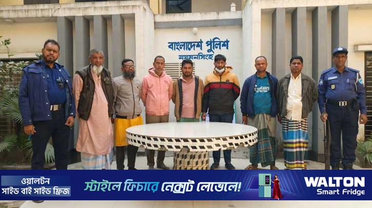 পুলিশকে কুপিয়ে আসামি ছিনতাই: বাবা-ভাইসহ ৭ আসামি কারাগারে