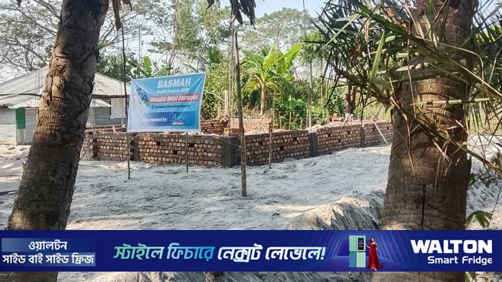 শরণখোলায় মসজিদের রড-সিমেন্ট চুরি