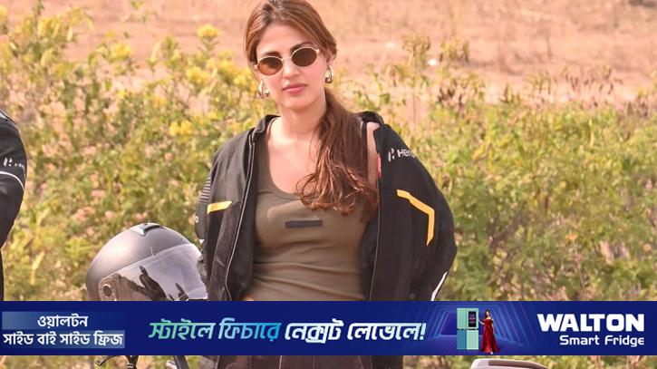 ‘কোনো পুরুষ দরজা খুলে দিলেও আমার শরীর ভিন্ন প্রতিক্রিয়া দেখাত’