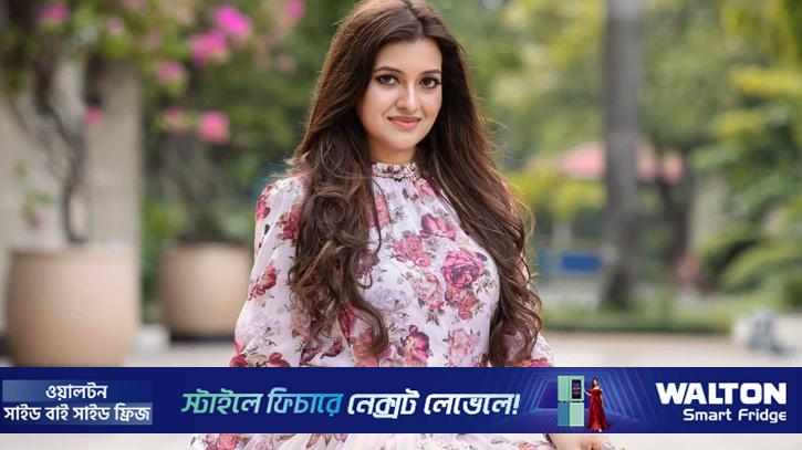 ‘একজন রাক্ষস পাশে নিয়ে ঘুমাতাম’ সংসারজীবন নিয়ে সিঁথি