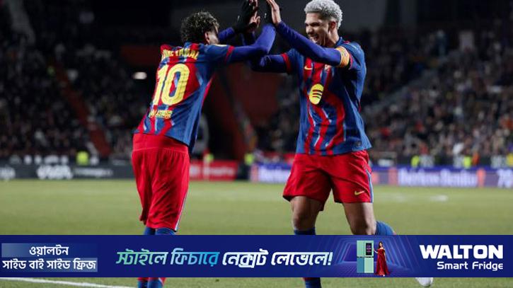 চাপের পরীক্ষায় উত্তীর্ণ হয়ে শেষ চারে বার্সেলোনা