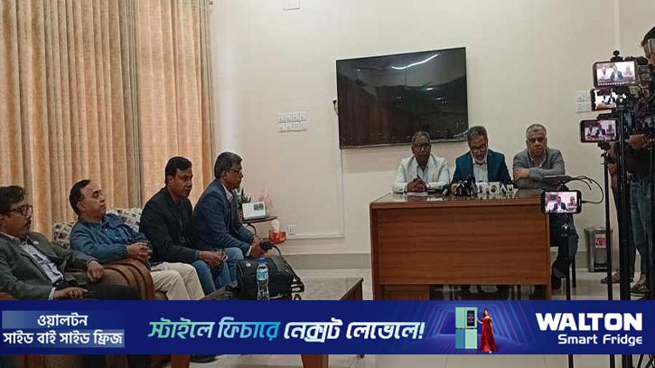 শাকসু নির্বাচন কমিশন থেকে ৮ শিক্ষকের পদত্যাগ