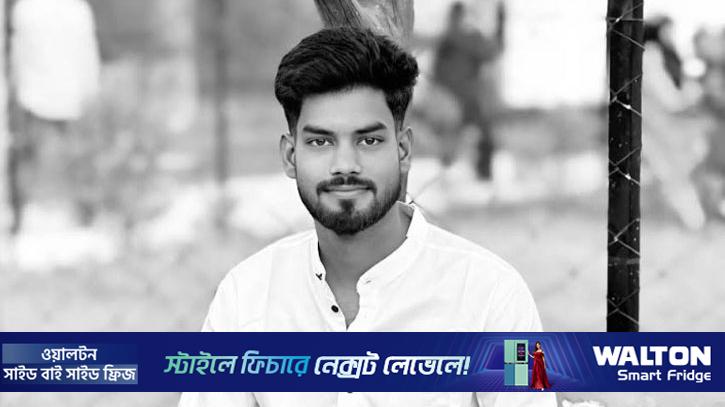ফুটবল খেলার সময় বজ্রপাতে যুবকের মৃত্যু