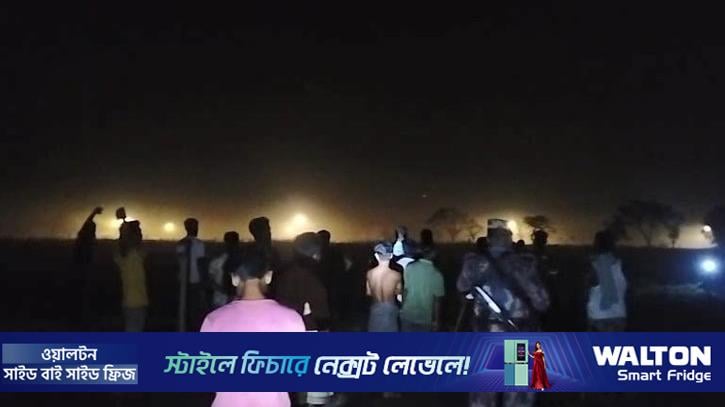 ট্রাক-বাসে পুশইনের চেষ্টা, ব্যর্থ করলো বিজিবি-গ্রামবাসী