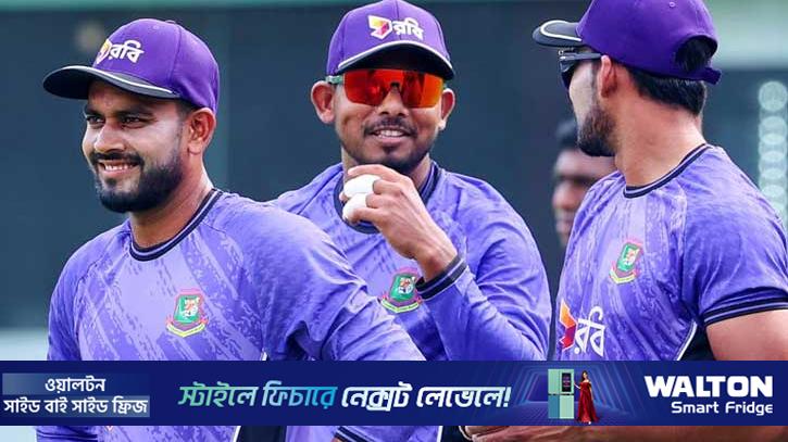 মোসাদ্দেককে নিয়ে মিরাজের উচ্ছ্বাস