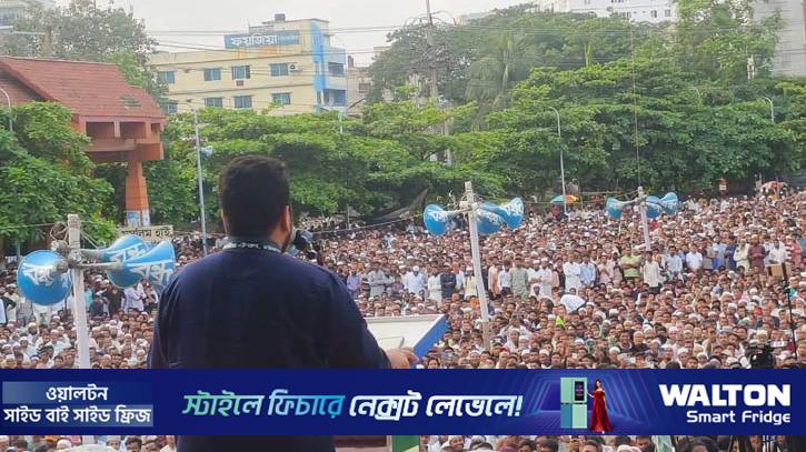 পুলিশ সংস্কার না হলে জনগণের ওপর জুলুম চলতেই থাকবে: নাহিদ