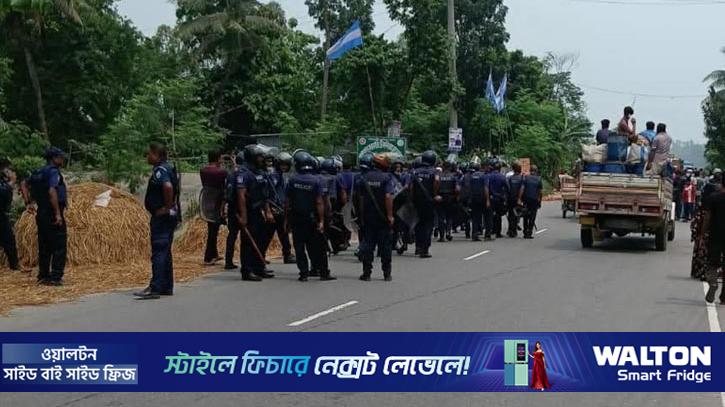 টাঙ্গাইলে ১৪৪ ধারা উপেক্ষা করে হামলা, বাড়িতে আগুন