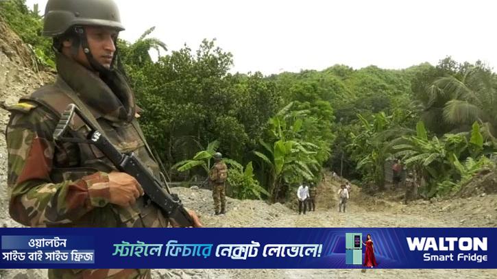 জঙ্গল সলিমপুরে সড়ক নির্মাণে সেনাবাহিনী, বাড়ছে নজরদারি