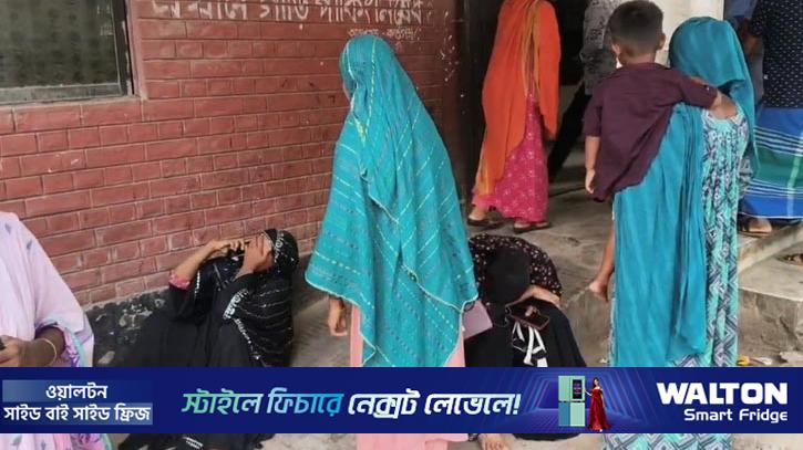 ব্রাহ্মণবাড়িয়ায় পিকআপের ধাক্কায় মা-ছেলেসহ নিহত ৩
