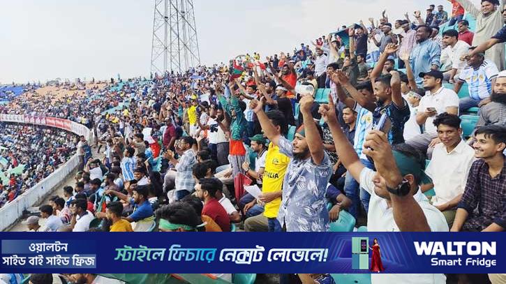 বিশ্বকাপ ফুটবল উন্মাদনার মাঝেও ক্রিকেটে মগ্ন চট্টগ্রাম