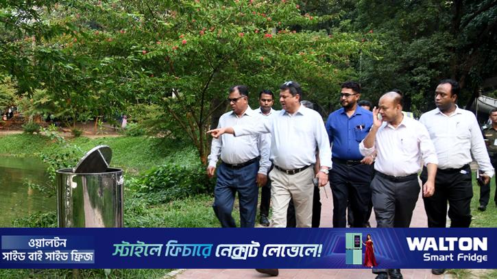 রমনা পার্কের পরিচ্ছন্নতা বৃদ্ধির নির্দেশ গণপূর্তমন্ত্রীর
