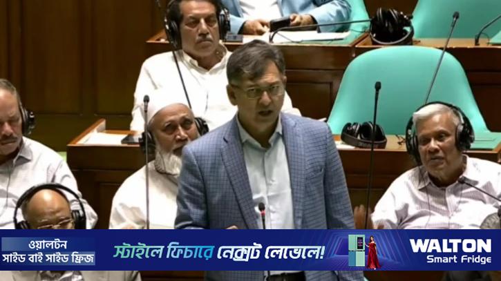 মিয়ানমার সীমান্তে কাঁটাতারের বেড়া বসবে, বিবেচনায় ভারত সীমান্তও: স্বরাষ্ট্রমন্ত্রী