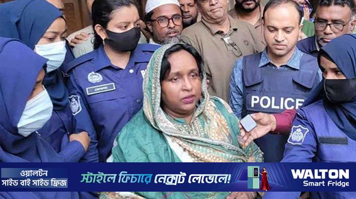সেলিনা হায়াৎ আইভী কারামুক্ত