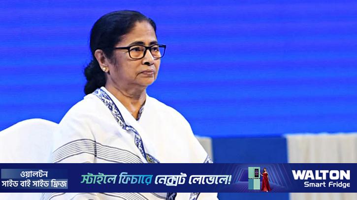 জনরোষ ও পচা ডিম ছোড়ার ভয়ে বৈঠক বাতিল মমতার
