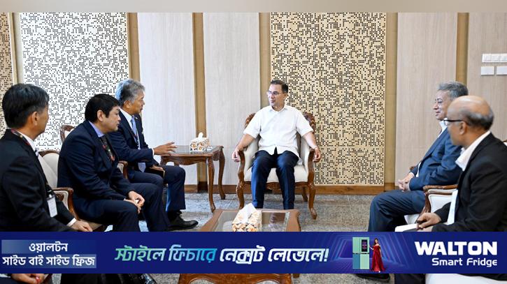প্রধানমন্ত্রীর সঙ্গে জাপানের প্রতিনিধিদলের সাক্ষাৎ