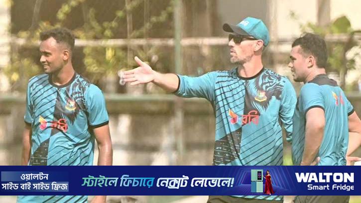 সরে গেলেন টেইট, যুক্ত হলেন তালহা