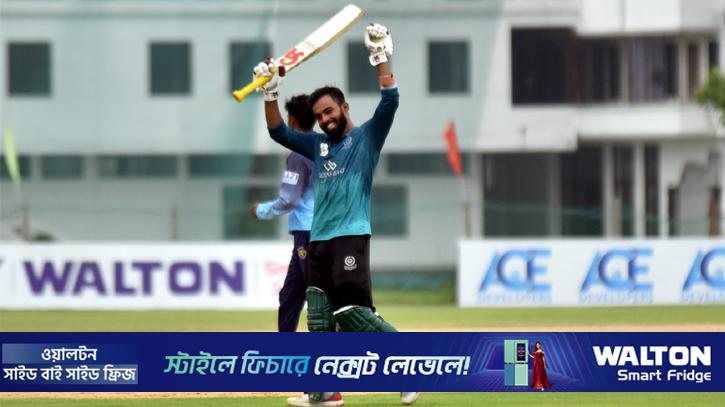 মুশফিকুর-তাওহীদের সেঞ্চুরি, মোস্তাফিজের ৪ উইকেট