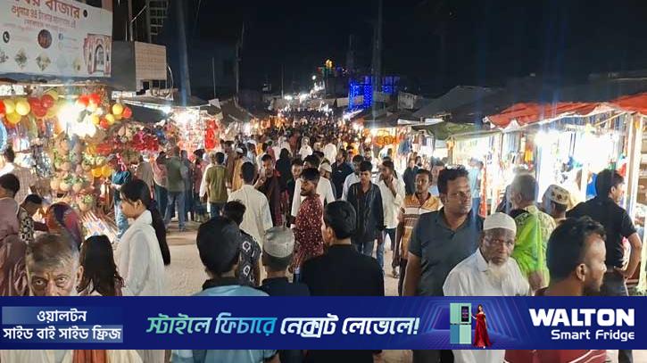 খানজাহান আলীর মাজারে চৈত্র পূর্ণিমার মেলা শুরু, ভক্তদের ঢল