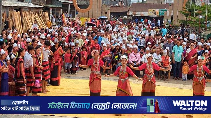 রাঙামাটিতে বর্ষবরণে বর্ণিল শোভাযাত্রা