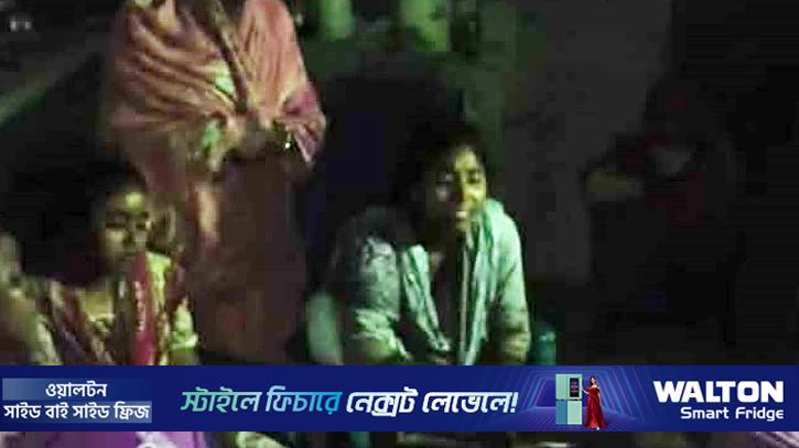 হাতে থাকা পেরেক সকেটে ঢুকে প্রাণ গেল শিশুর