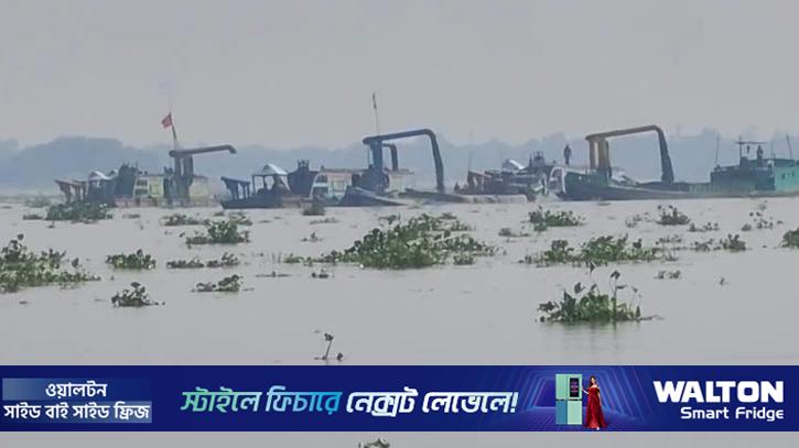 নদীপাড়ের আতঙ্ক ‘বালুমহাল’