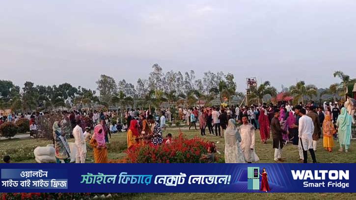 ঈদের ছুটিতে পঞ্চগড় ইকোপার্কে দর্শনার্থীদের ঢল