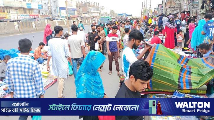 নির্দেশের পরও সরেনি অবৈধ দোকান, চন্দ্রা মহাসড়কে ভোগান্তির শঙ্কা