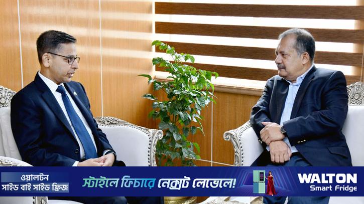 তথ্যমন্ত্রীর সঙ্গে ভারতীয় হাইকমিশনারের সৌজন্য সাক্ষাৎ
