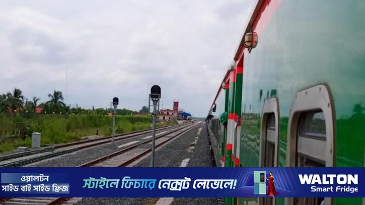 ঢাকা-নড়াইল-খুলনা ও ঢাকা-নড়াইল-বেনাপোল, এক ট্রেনই ভরসা