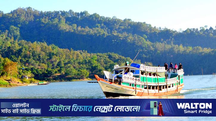 তেল সংকটে কাপ্তাই হ্রদে নৌযান চলাচল বন্ধের শঙ্কা