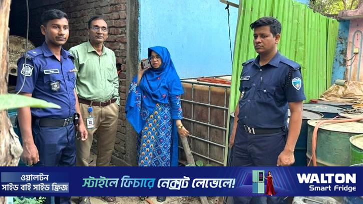 ব্যবসায়ীর বাড়ি থেকে সাড়ে ৫ হাজার লিটার তেল জব্দ, জরিমানা