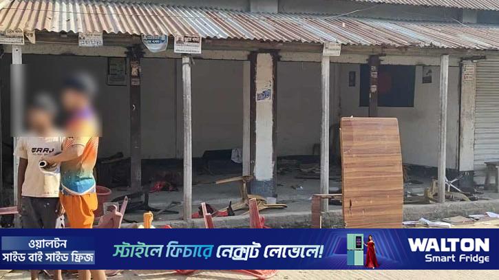 ছেলের পিস্তলের গুলিতে আহত বাবা