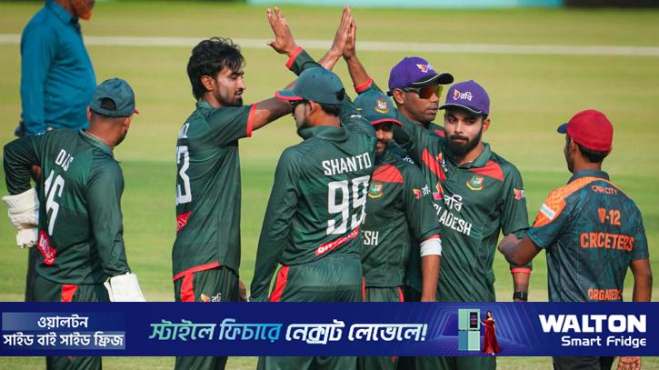 সাইফের ১৩৮ রানের পর তাসকিনের ৪ উইকেট, সৌম্যর ফিফটি