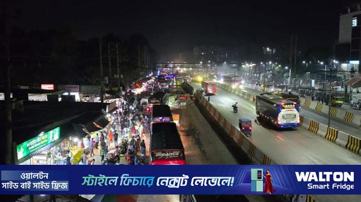 সাভারে ঘরমুখো মানুষের ঢল, সড়কে গণপরিবহনের চাপ