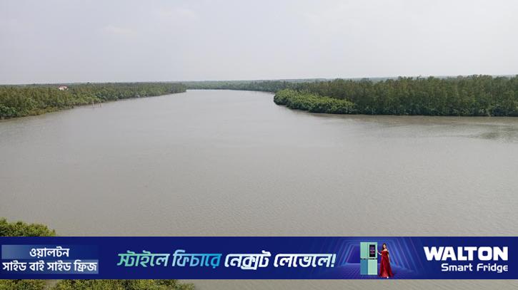 সুন্দরবনে ঝড়ে নৌকাডুবি, ৪ মৌয়াল নিখোঁজ