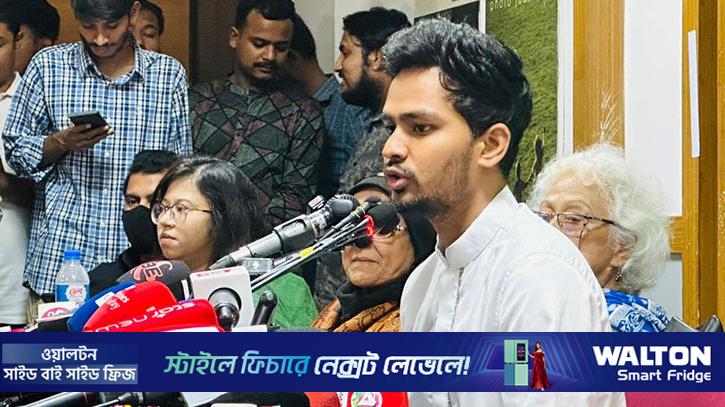 ‘হয় সমালোচনা সইতে শিখুন, নয়তো আইন করে লেখা বন্ধ করুন’