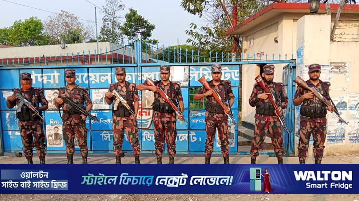 সিলেটে তেল ডিপোর নিরাপত্তায় বিজিবি, অবৈধ মজুদ ঠেকাতে কড়াকড়ি