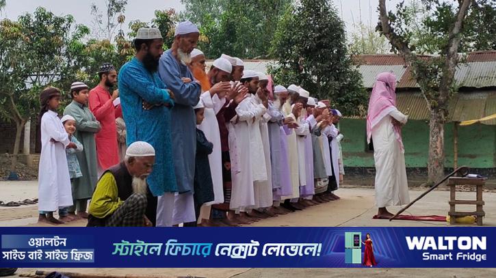 বিরামপুরে ১৫ গ্রামে পালন হচ্ছে ঈদুল ফিতর