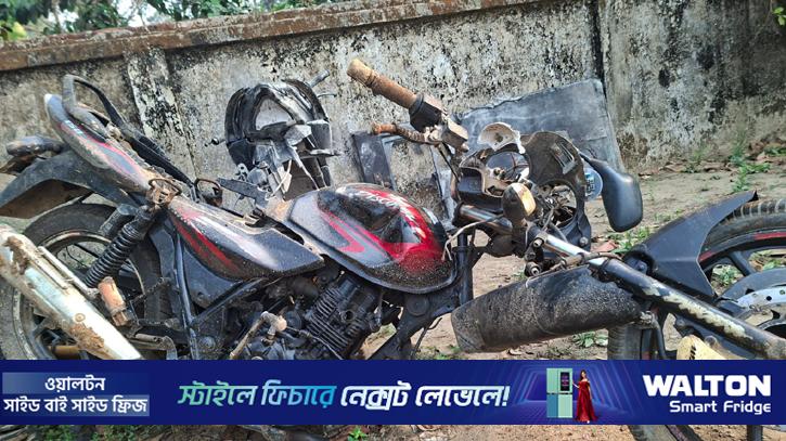 চকরিয়ায় বাসের ধাক্কায় ২ মোটরসাইকেল আরোহী নিহত