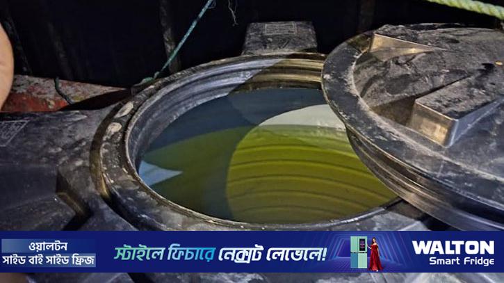 ছাদে পানির ট্যাংক থেকে ৭৫০ লিটার ডিজেল জব্দ