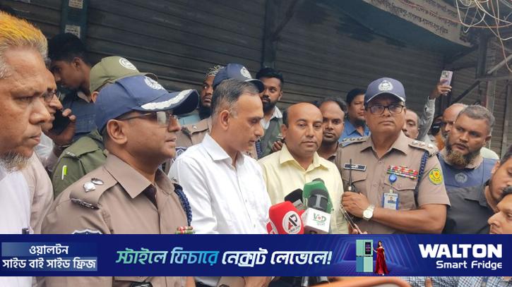 সায়েদাবাদে ৫০ অবৈধ বাস কাউন্টার সিলগালা