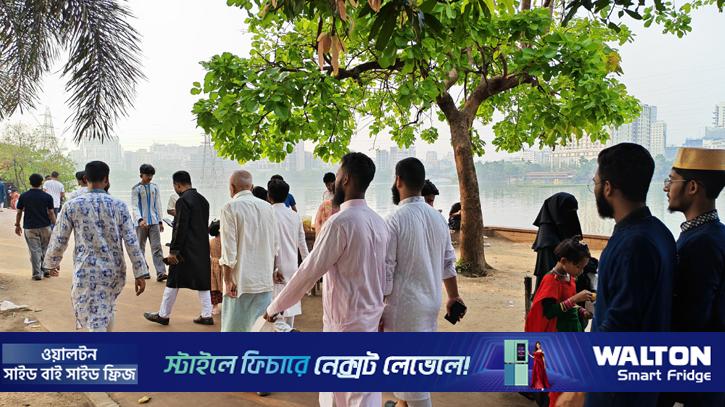 স্বাধীনতা দিবসে মুখরিত হাতিরঝিল