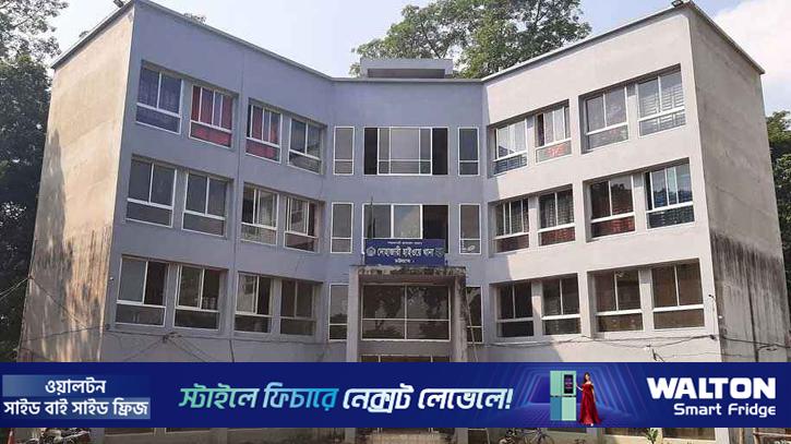 প্রাইভেটকারের ধাক্কায় অটোরিকশার দুই আরোহী নিহত