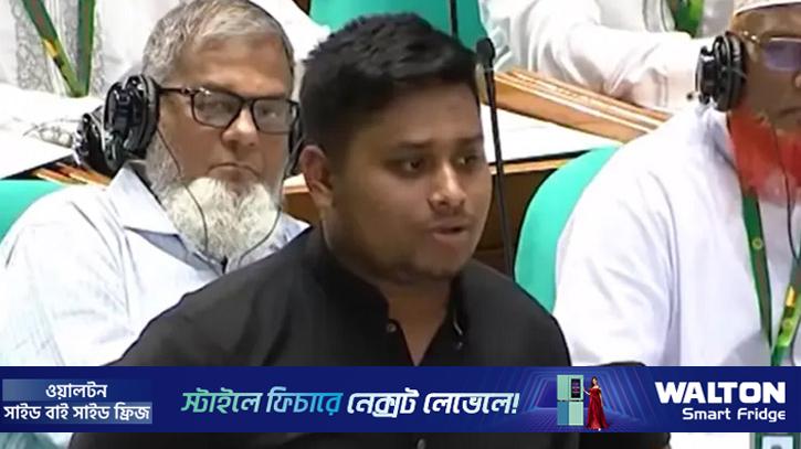 গণরায় কখনো কিতাবের কাছে মাথা নত করে না: হাসনাত