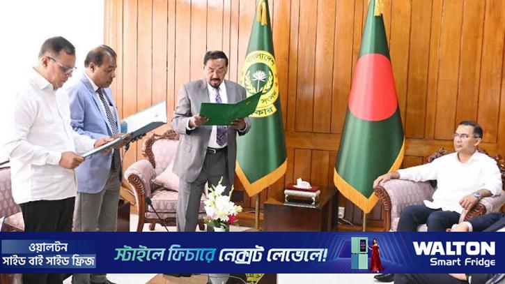 নবনির্বাচিত দুই এমপির শপথ